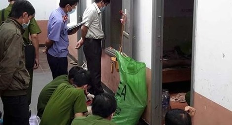 Hiện trường vụ việc. (Ảnh: b&aacute;o C&ocirc;ng an nh&acirc;n d&acirc;n)