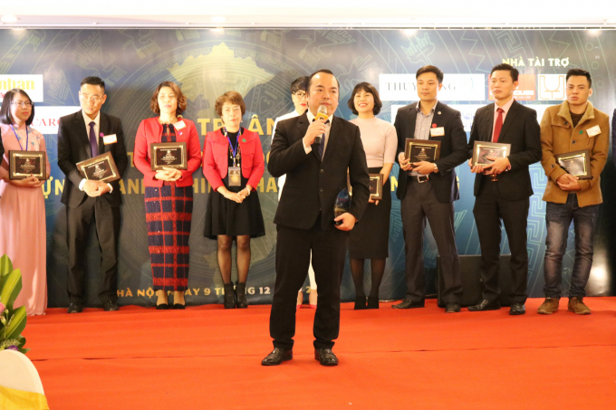 &Ocirc;ng L&ecirc; Anh Minh, Chủ tịch hội đồng quản trị C&ocirc;ng ty CP đầu tư, tư vấn v&agrave; huấn luyện AnewEdu chia sẻ về sự ra đời c&ocirc;ng tr&igrave;nh nghi&ecirc;n cứu t&acirc;m đắc của &ocirc;ng v&agrave; đồng nghiệp.