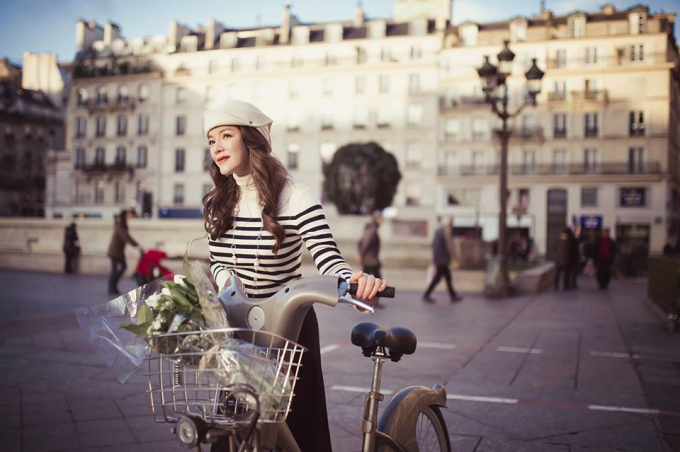 Người đẹp cũng chia sẻ, c&ocirc; l&agrave; người th&iacute;ch những thử th&aacute;ch, cứ như