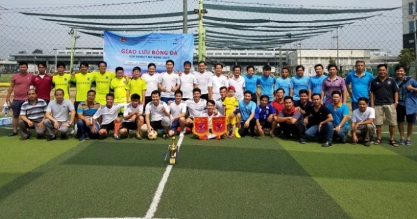 Đoàn thanh niên PTC4 phối hợp đoàn EVNICT tổ chức giải bóng đá giao hữu