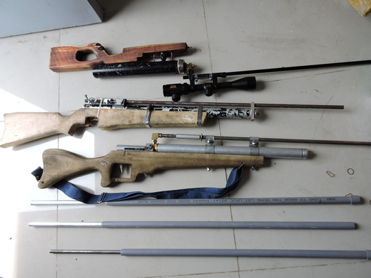 Tang vật tại cơ quan điều tra.