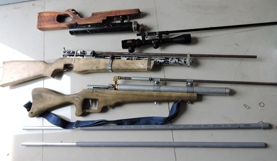 Chế tạo súng rồi lên mạng rao bán, 3 thanh niên bị phạt 70 triệu đồng