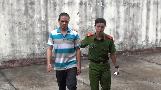 Kiên Giang: Rủ đi chơi để làm trò đồi bại với bé gái