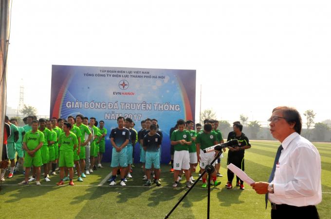 &Ocirc;ng Nguyễn Hưng Khải - UVBCH C&ocirc;ng đo&agrave;n Tổng c&ocirc;ng ty, Trưởng Ban tổ chức giải ph&aacute;t biểu khai mạc