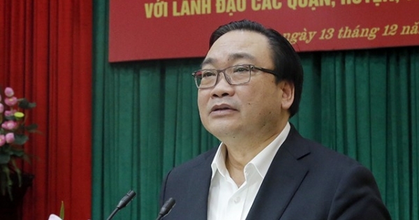 Bí thư Hà Nội truy trách nhiệm vụ đá vỉa hè “bền 70 năm” nhanh hỏng