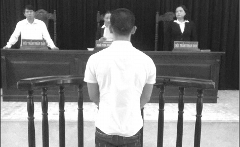 Game thủ vào tù vì làm vỡ màn hình tiệm nét