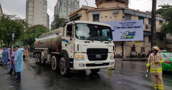 Nhiều người bật khóc vì nữ sinh năm nhất chết tức tưởi dưới bánh xe bồn