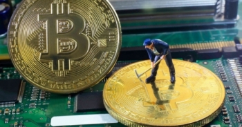 Giá Bitcoin hôm nay 15/12: Bitcoin tăng giá kéo "đàn em" tăng giá theo