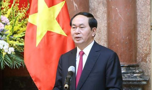 Chủ tịch nước k&yacute; Lệnh c&ocirc;ng bố 6 luật.