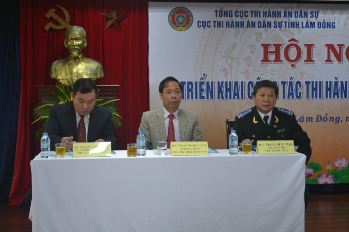 C&aacute;c đại biểu chủ&nbsp;tr&igrave; hội nghị.