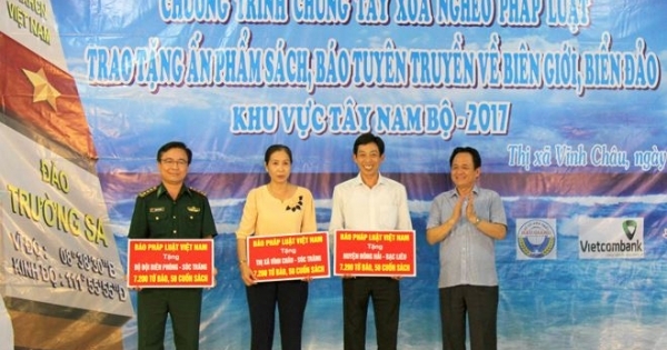 Ấm áp nghĩa tình chia sẻ cùng bà con nghèo vùng biên giới, biển đảo