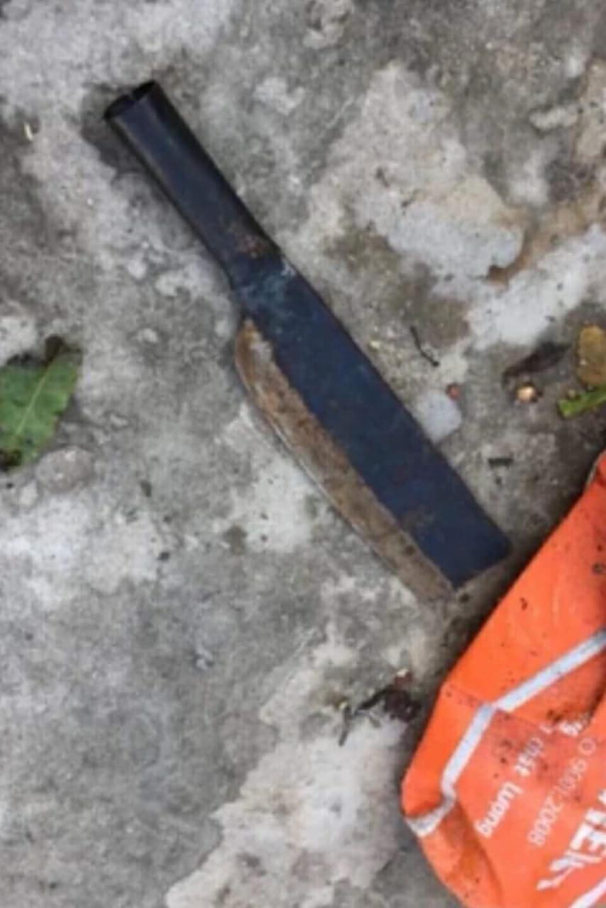 Con dao m&agrave; đối tượng sử dụng để g&acirc;y &aacute;n.