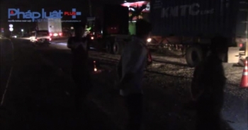 Bình Dương: Ô tô cán 2 người thương vong rồi bỏ chạy