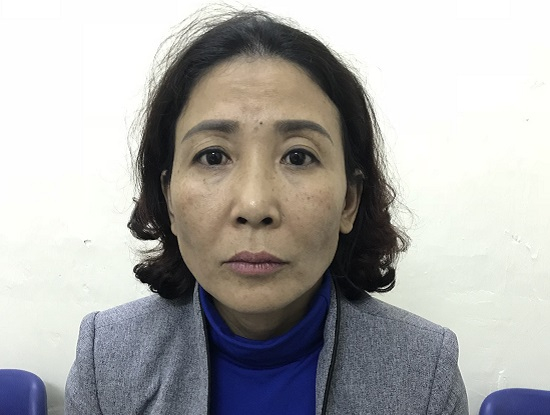 Đối tượng Hạnh tại cơ quan điều tra. (Ảnh: b&aacute;o C&ocirc;ng l&yacute; x&atilde; hội)