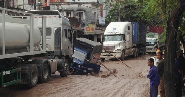 Hà Nội: Chánh thanh tra giao thông bị cấp dưới tố “bảo kê” xe quá tải