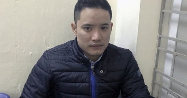 Rủ bạn gái đi cùng để che giấu tội buôn ma túy