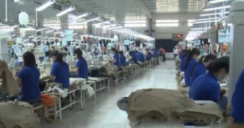 Thời sự 9h ngày 27/12/2017: Hàng nghìn lao động nữ nghỉ hưu sẽ bị giảm lương hưu