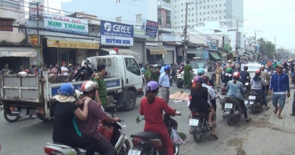 Đâm tử vong người đàn ông, 3 thanh niên "bỏ của chạy lấy người"