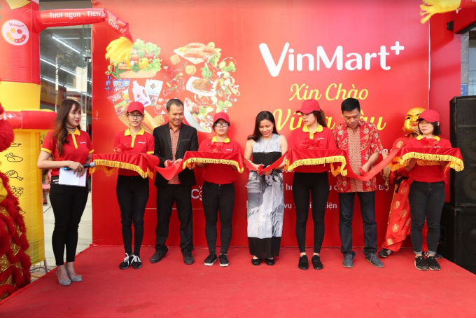 Hơn 100 cửa h&agrave;ng VinMart+ khai trương trong th&aacute;ng 12.2017