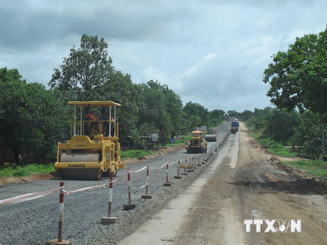 Một số g&oacute;i thầu của dự &aacute;n đường Hố Ch&iacute; Minh đ&atilde; chậm tới v&agrave;i năm