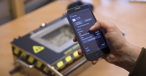 Trong điều tra tham nhũng, công an được phép nghe lén điện thoại