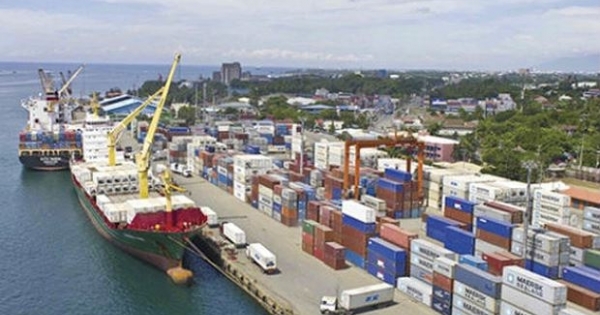 Thủ tướng Nguyễn Xuân Phúc: Chuyển động để chấm dứt tình trạng “trên nóng, dưới lạnh”