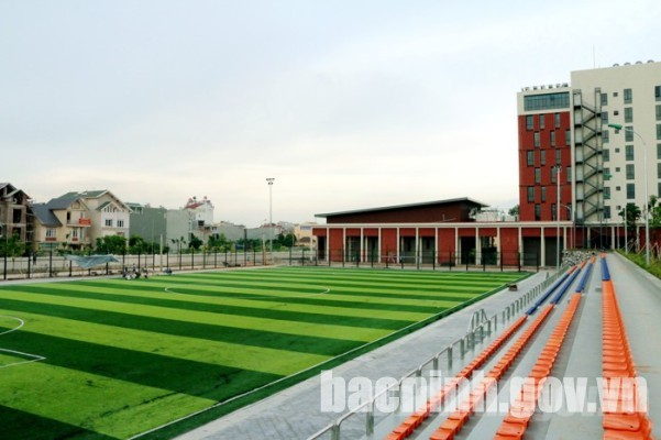 Trường THPT Chuy&ecirc;n Bắc Ninh.