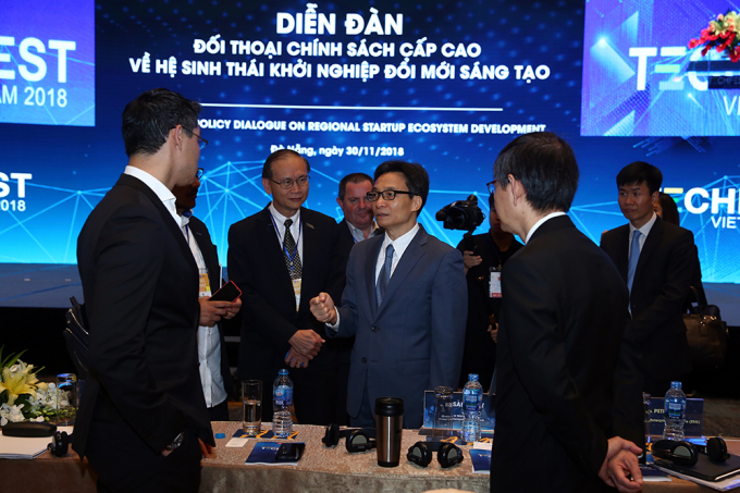 Ph&oacute; Thủ tướng Vũ Đức Đam dự Diễn đ&agrave;n đối thoại cấp cao về hệ sinh th&aacute;i khởi nghiệp đổi mới s&aacute;ng tạo