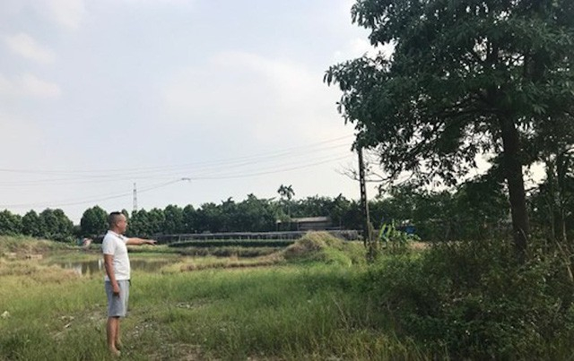 &Ocirc;ng Nguyễn Phan Tuấn bức x&uacute;c, kh&ocirc;ng đồng &yacute; với phương &aacute;n bồi thường, hỗ trợ của UBND quận Bắc Từ Li&ecirc;m.