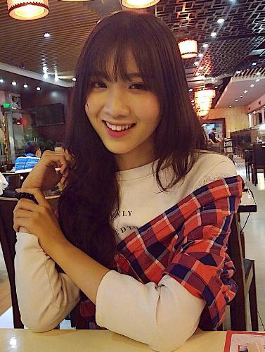 Ngoại h&igrave;nh H&agrave; khiến người đối diện kh&ocirc;ng c&ograve;n nhận ra vẻ đ&agrave;n &ocirc;ng.&nbsp;Ảnh: C.K