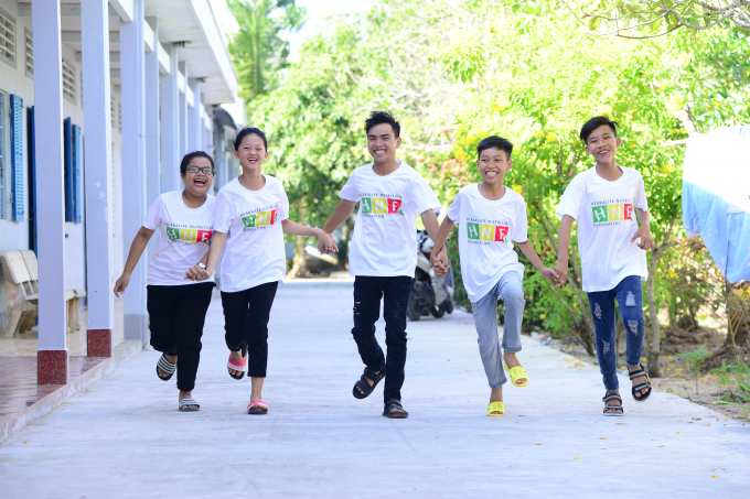 C&aacute;c trẻ em thuộc Nh&agrave; nu&ocirc;i trẻ mồ c&ocirc;i Hướng Dương được nu&ocirc;i dưỡng bởi Quỹ Herbalife Nutrition trong nhiều năm qua.