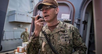 Mỹ điều tra vụ Tư lệnh hạm đội đột ngột qua đời tại Trung Đông