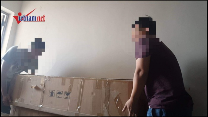 C&aacute;c sản phẩm b&uacute;p b&ecirc; người lớn được đ&oacute;ng hộp như thế n&agrave;y.