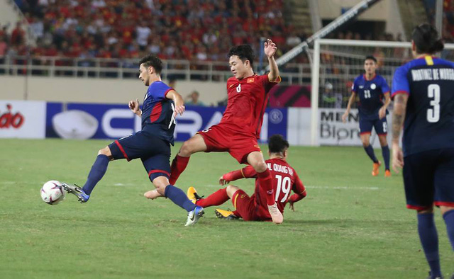 Việt Nam 2-1 Philippines: Chiến thắng ngoạn mục đưa tuyển Việt Nam v&agrave;o chung kết AFF Cup