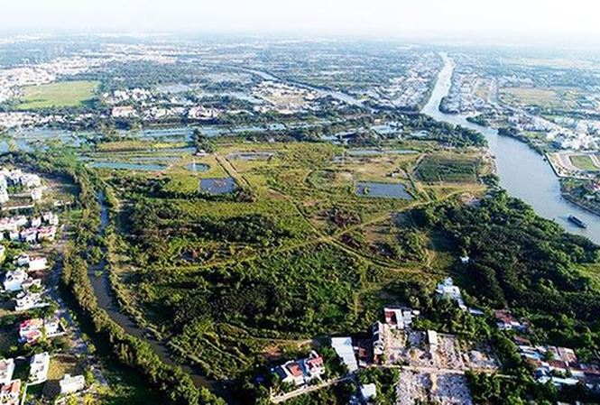 Khu đất 32ha tại x&atilde; Phước Kiển, huyện Nh&agrave; B&egrave; TP.HCM được b&aacute;n chỉ định cho c&ocirc;ng ty Quốc Cường Gia Lai với gi&aacute; b&egrave;o.