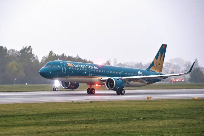 Vietnam Airlines tăng cường chuyến đưa cổ động vi&ecirc;n tham dự trận Chung kết lượt đi giải b&oacute;ng đ&aacute; v&ocirc; địch&nbsp;Đ&ocirc;ng Nam &Aacute; - AFF Cup 2018.