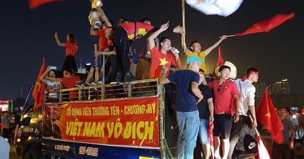 Cổ động viên sang Malaysia cổ vũ nên hạn chế đến quảng trường Merdeka