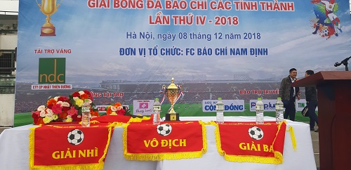 Giải b&oacute;ng đ&aacute; CLB B&aacute;o ch&iacute; c&aacute;c tỉnh th&agrave;nh lần thứ IV - 2018.