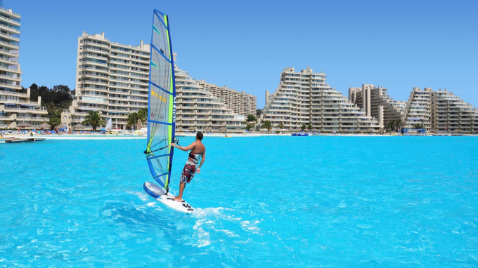 Biển hồ nh&acirc;n tạo được xem l&agrave; tiện &iacute;ch đẳng cấp vốn chỉ xuất hiện ở những dự &aacute;n hạng sang.