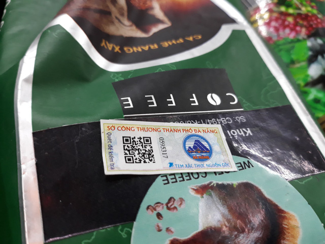 Việc d&aacute;n tem truy xuất nguồn gốc thực phẩm sẽ t&aacute;c động đến cả người b&aacute;n v&agrave; người mua