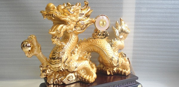 Top 5 con gi&aacute;p cực kỳ may mắn, được Thần T&agrave;i ph&ugrave; trợ suốt đời