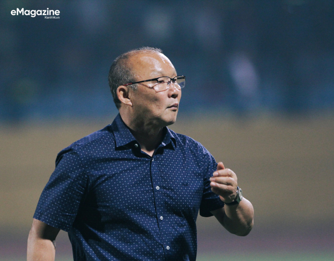 Ch&uacute;ng ta nhỏ b&eacute;, nhưng sẽ thật mạnh, nếu biết c&ugrave;ng nhau&hellip; ngẩng đầu l&ecirc;n