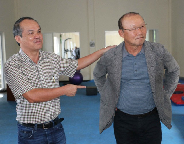 D&ugrave; kh&ocirc;ng c&ograve;n giữ cương vị PCT phụ tr&aacute;ch t&agrave;i ch&iacute;nh của VFF, nhưng bầu Đức khẳng định vẫn sẽ chi tiền lương cho HLV Park Hang Seo đến tận khi &ocirc;ng Park kết th&uacute;c hợp đồng với VFF.