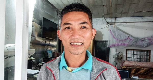 Thầy giáo thuê xe ôm đi tìm trả 50 triệu đồng và 23 chỉ vàng cho người bỏ quên