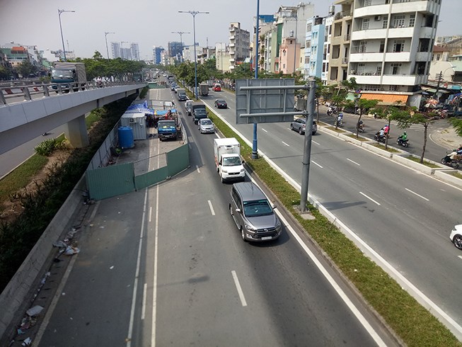 TP.HCM: Cuối năm lại cấp tập đ&agrave;o đường