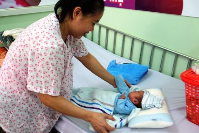 123 ng&agrave;y sống s&oacute;t kỳ diệu của em b&eacute; sinh non &ldquo;nhỏ như chiếc b&aacute;nh m&igrave;&rdquo;