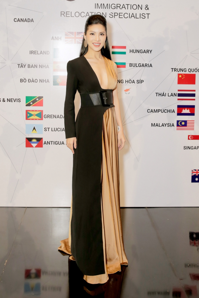 Sau khi trờ về từ cuộc thi Mrs International 2018 (Hoa hậu qu&yacute; b&agrave; quốc tế) diễn ra tại Singapore hồi th&aacute;ng 11 vừa qua, Loan Vương thường xuy&ecirc;n được mời tham dự c&aacute;c sự kiện d&agrave;nh cho c&aacute;c doanh nh&acirc;n cũng như ngồi ghế gi&aacute;m khảo của một số chương tr&igrave;nh.&nbsp;