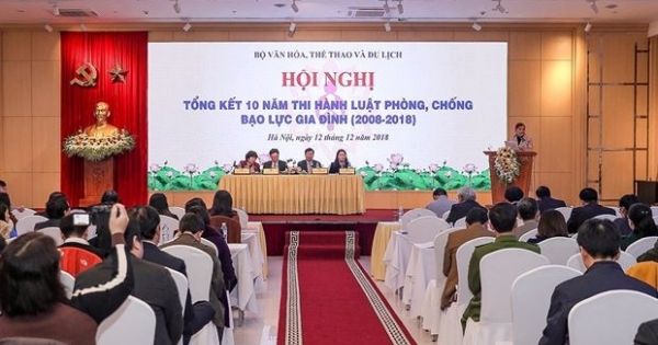 Bộ trưởng Nguyễn Ngọc Thiện nói gì trước nạn bạo lực gia đình?