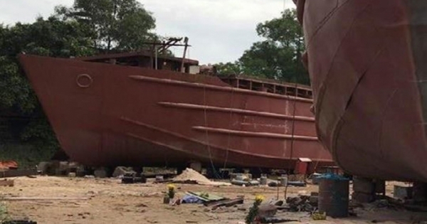 TP HCM: Ít nhất 2 người tử vong sau vụ nổ lớn ở xưởng đóng tàu