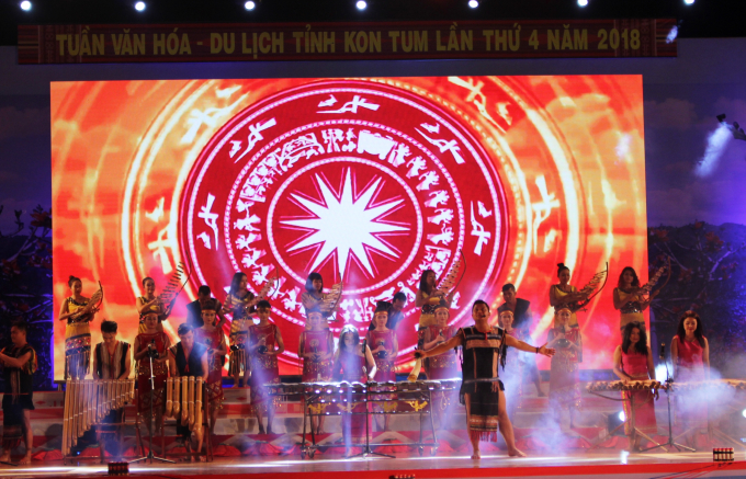 Quang cảnh buổi lễ Khai mạc Tuần lễ Văn h&oacute;a - Du lịch Tuần lễ Văn h&oacute;a - Du lịch tỉnh Kon Tum.